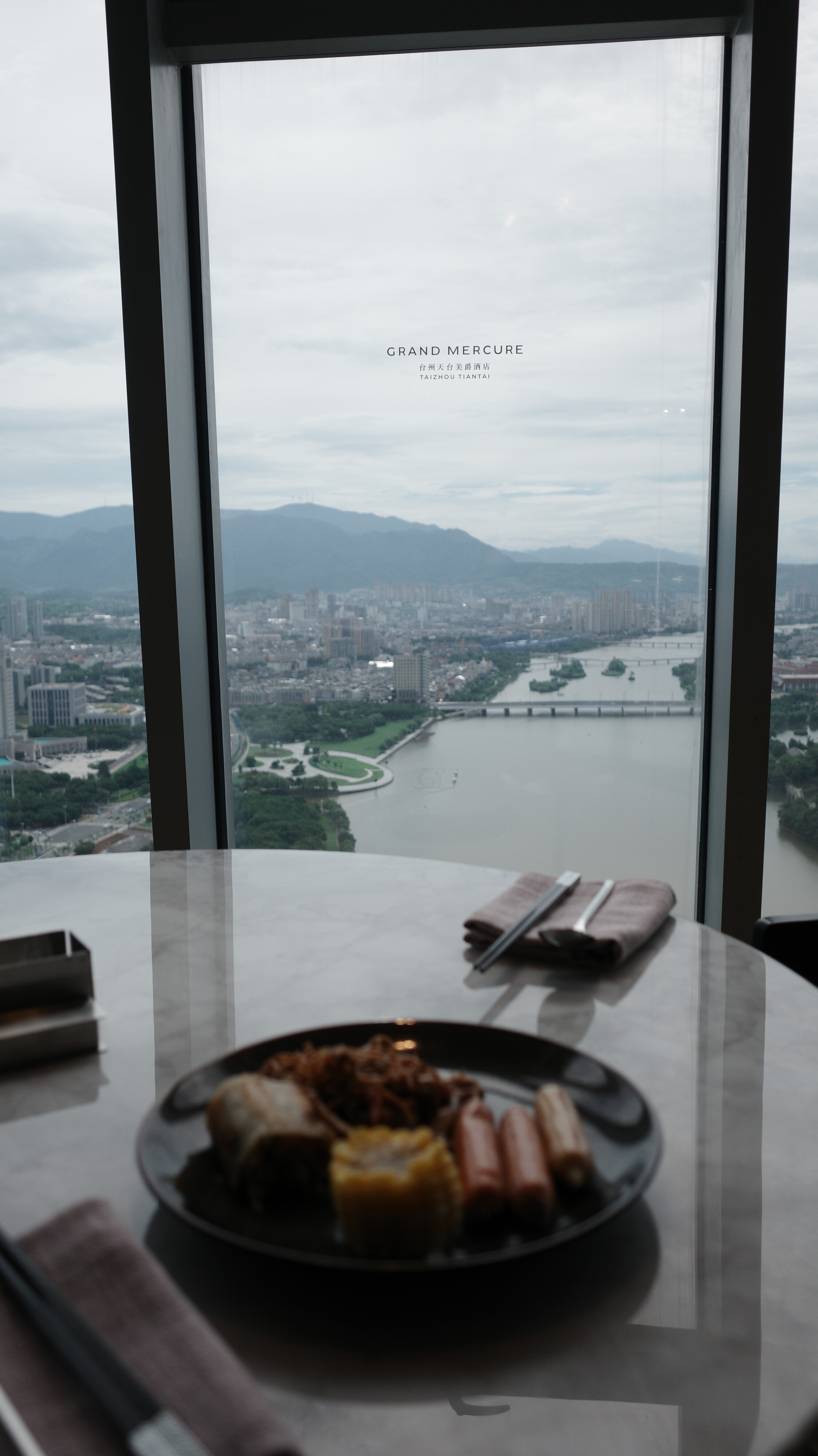 餐厅设置在高楼层很不错