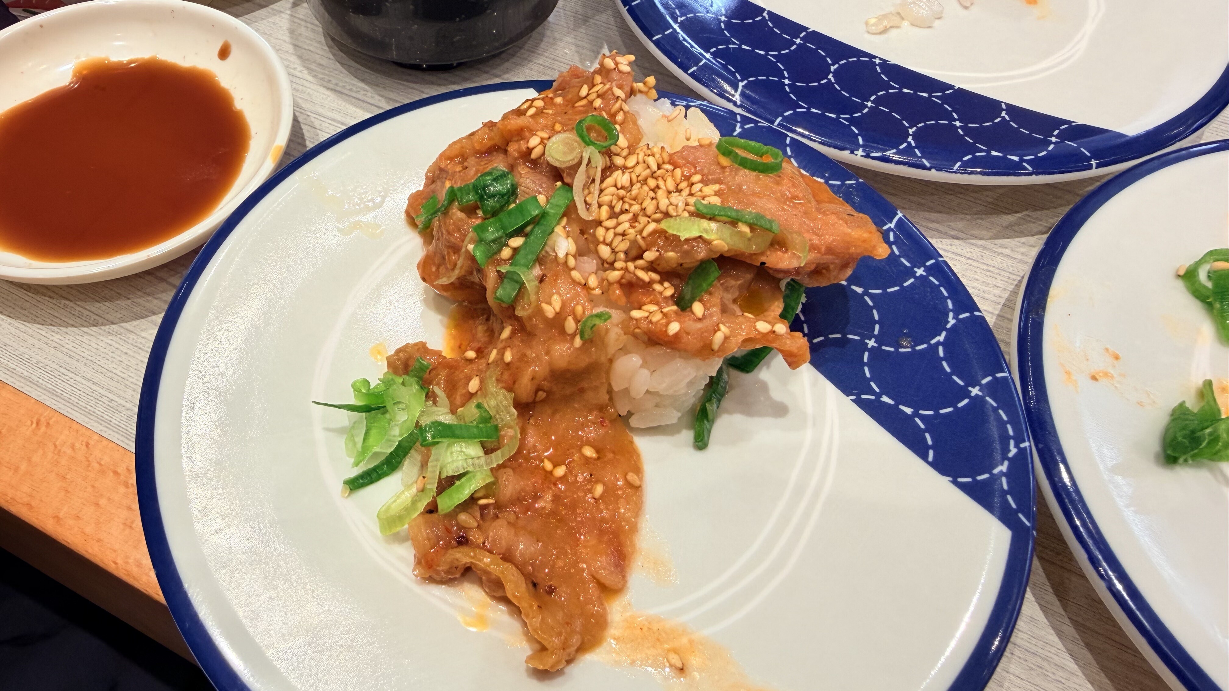 烤肉风味牛肉寿司挺不错